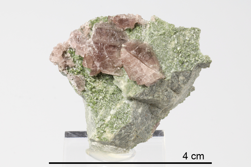 Axinite (Ontario)